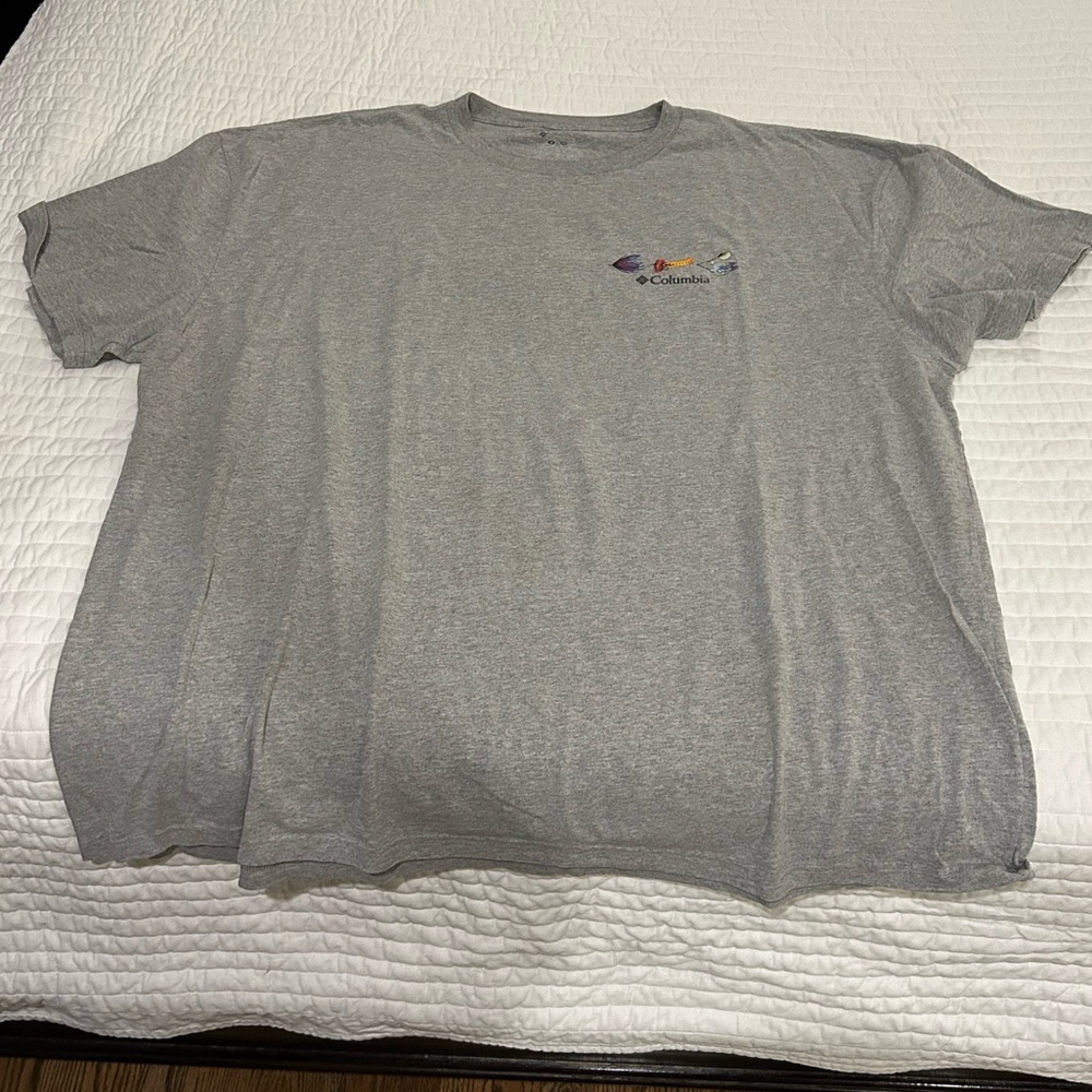 Columbia 4XL T-shirt